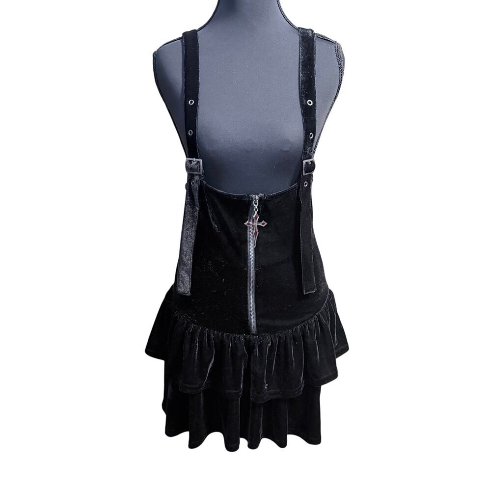 NWT killstar dolls kill black velvet tiers suspender skirt gothic goth emo Small